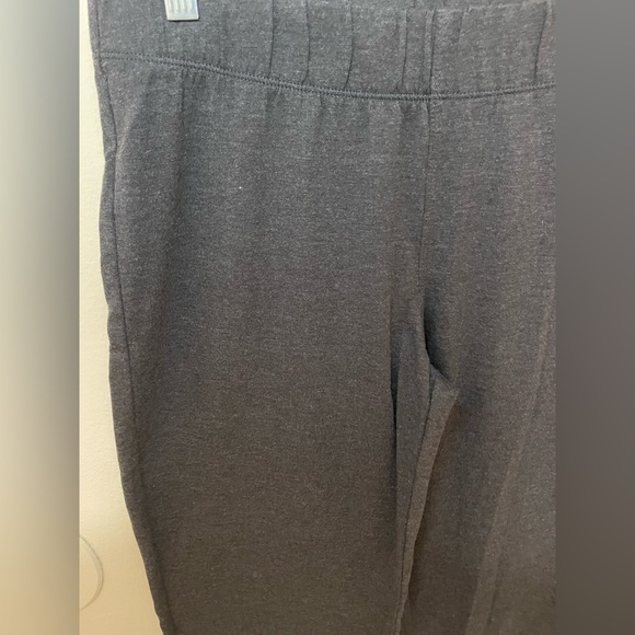 ✨2 For $6 Maurice’s Grey Full Length Cotton Leggings Size M - Picture 2 of 7